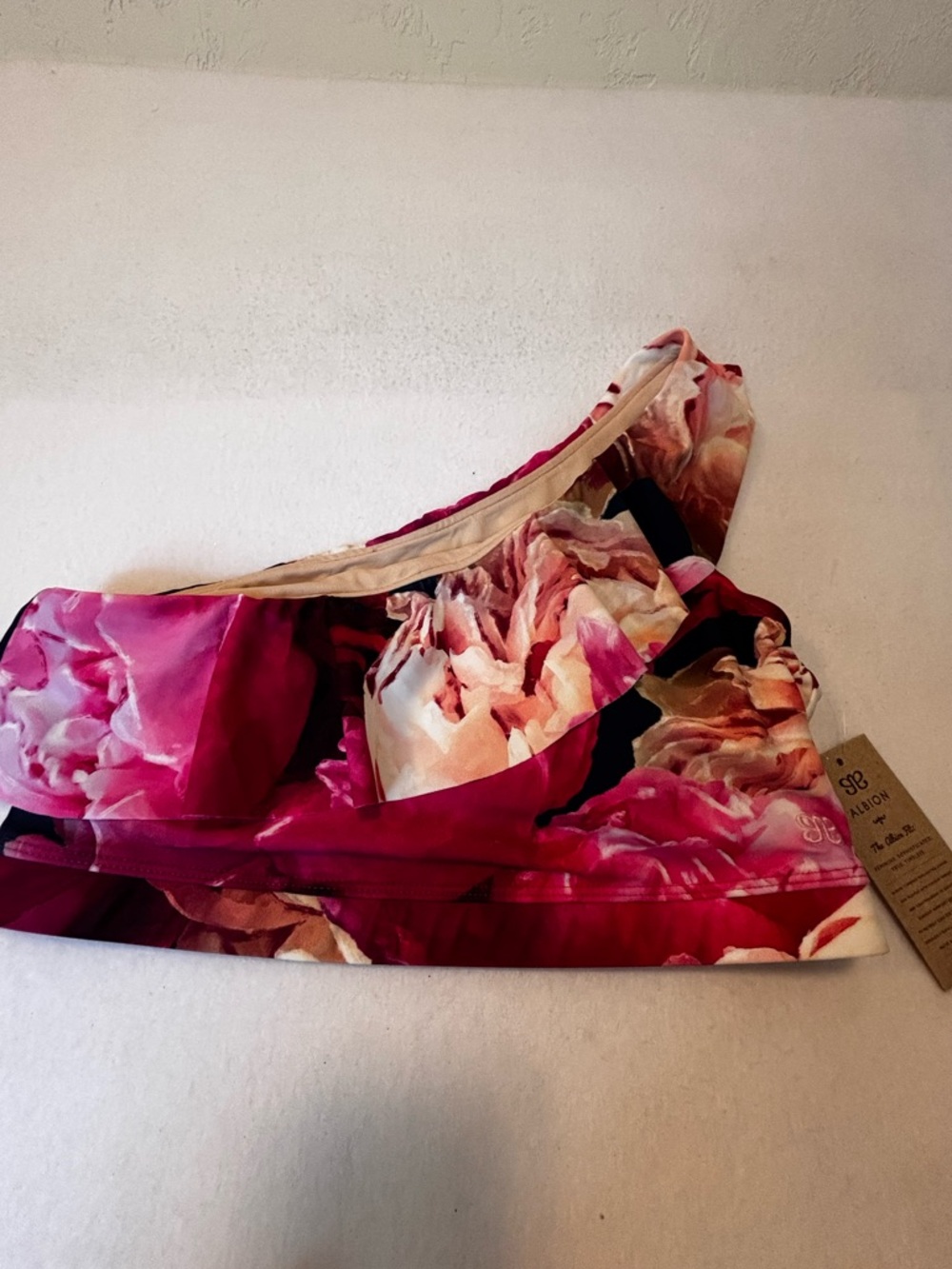 NWT Albion Wave Crop Top Peony Floral One Shoulder Ruffle L